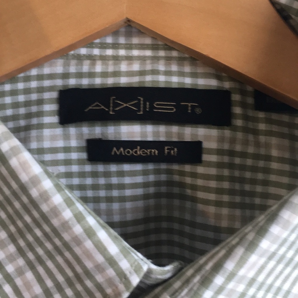 Axis button up - Picture 2 of 3